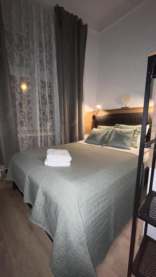 Amber Guest Rooms Cracovia Exterior foto